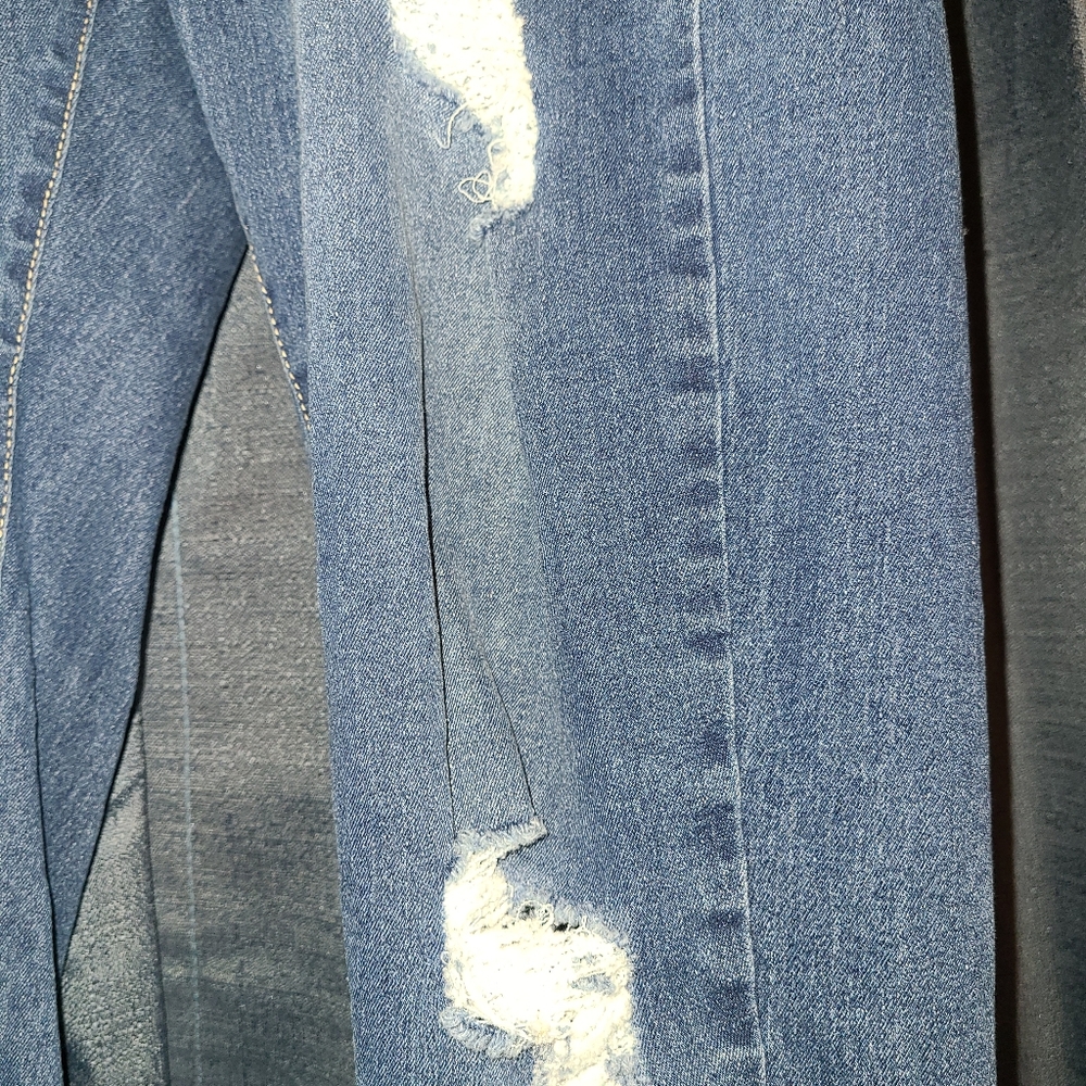 Shein 1X Blue Stretch Distressed Jeans - Picture 9 of 11